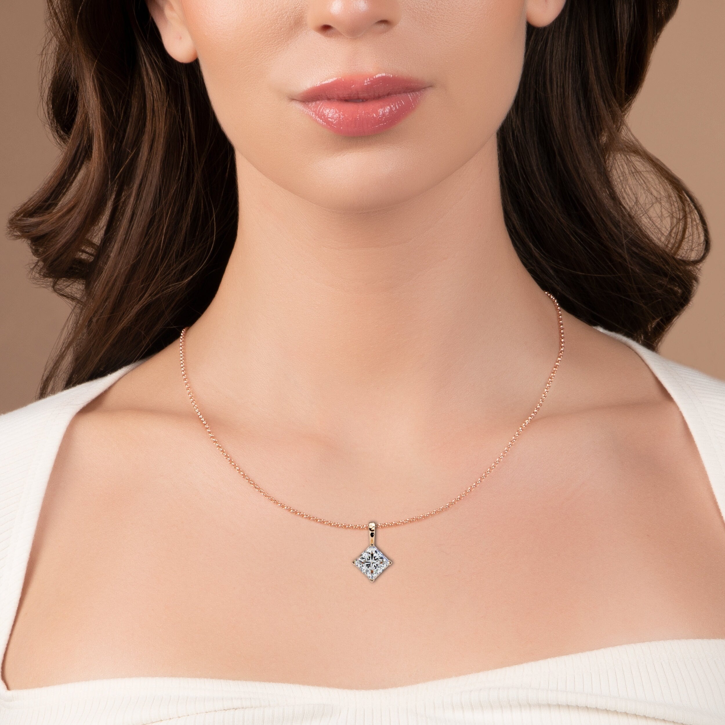 2.87 ct Timeless Aura Pendant 9k